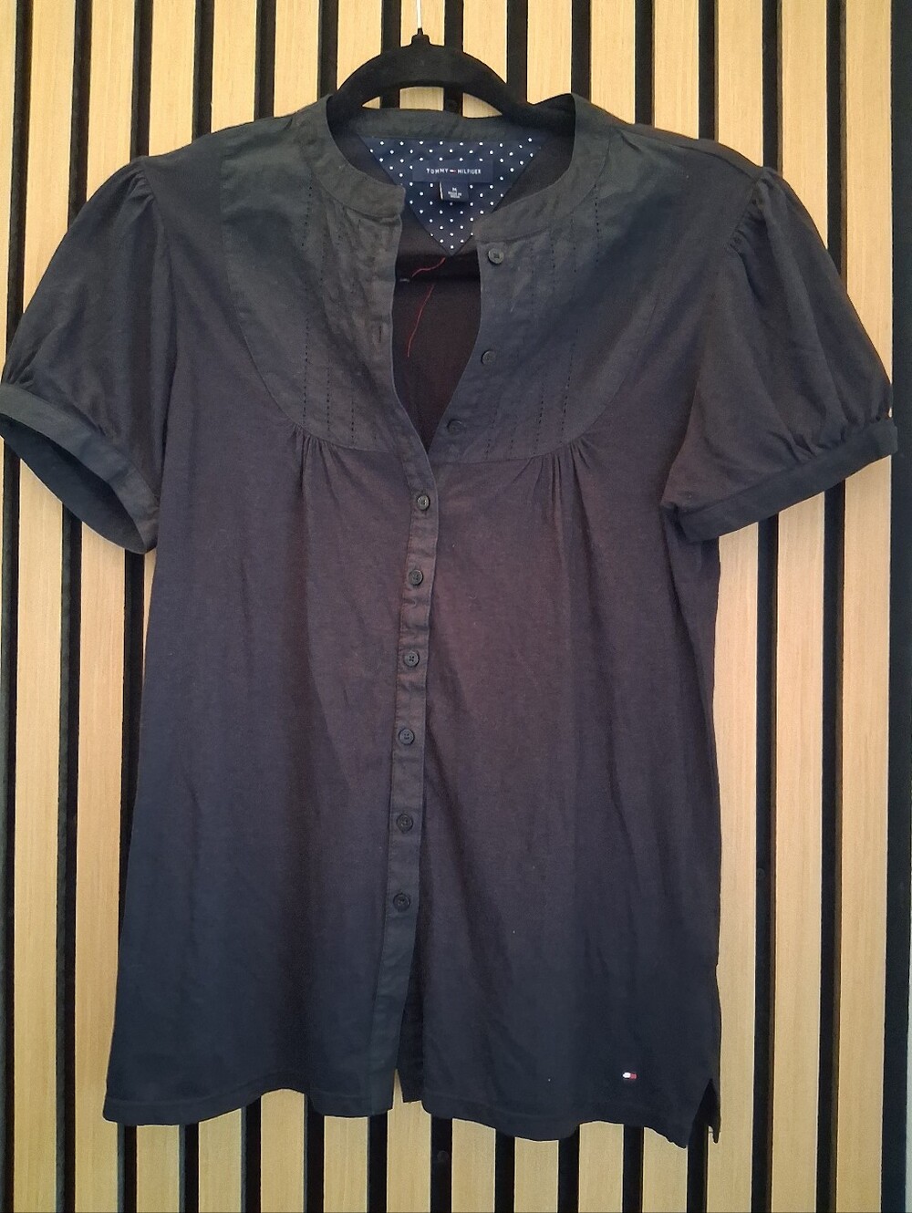 Tommy Hilfiger Black Short-Sleeve Button-Down Blouse